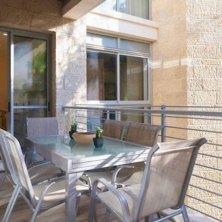 Chic & Quiet Apartments In City Center By Feelhome Jerusalem Exterior foto